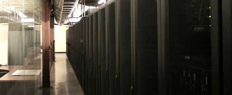 trung tâm dữ liệu hosting doanh nghiệp từ VietNAP